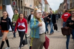 Staatl. Hochschule f. Musik u. Darst. Kunst, Stuttgart: Die Dicke  Der Walkact