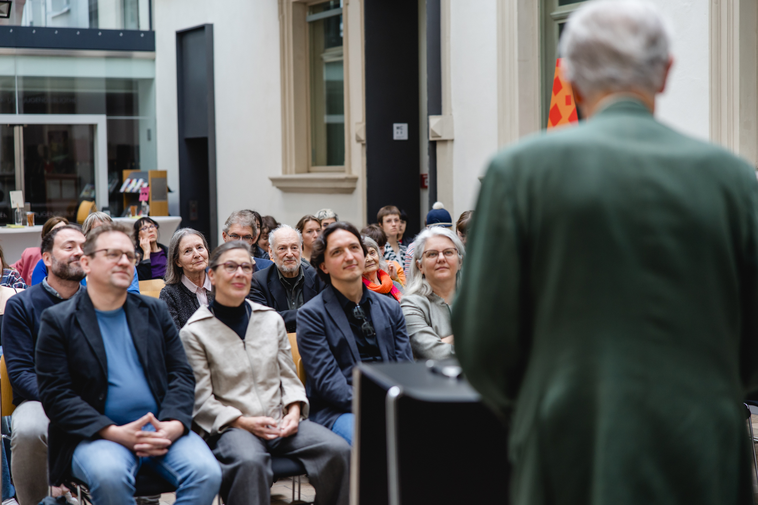 Foto zu Buchpräsentation