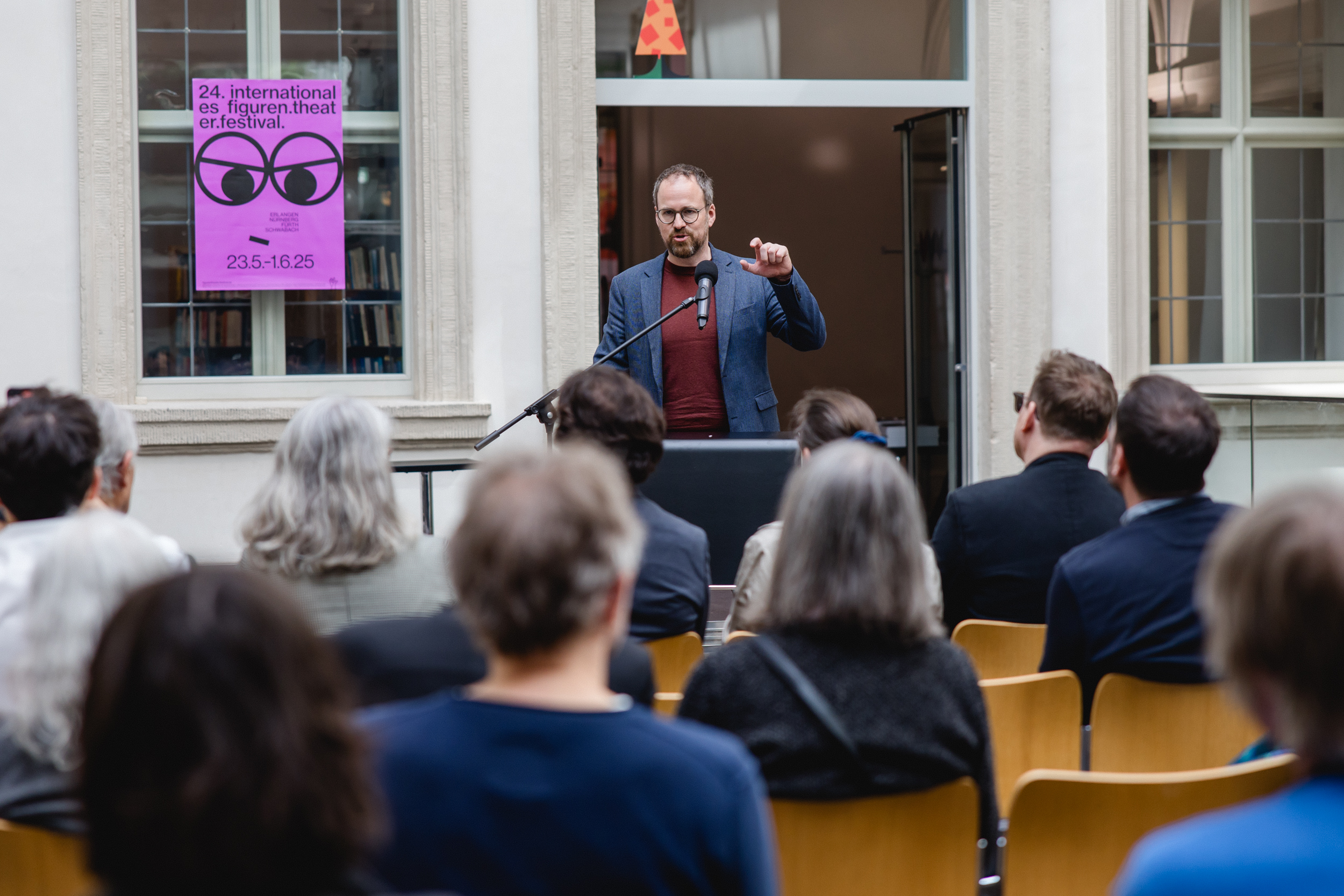 Foto zu Buchpräsentation